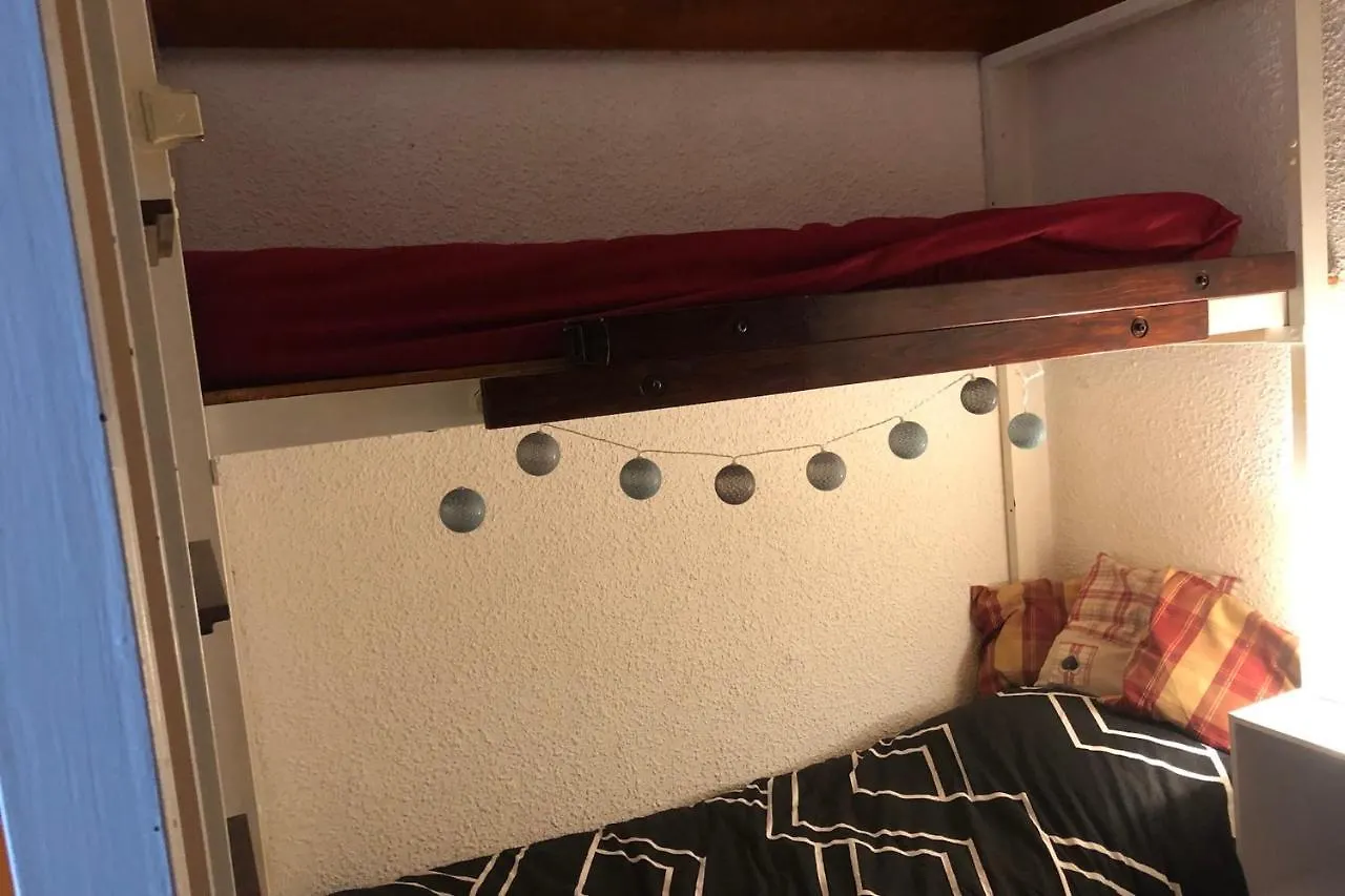 Апартаменты Apt With Balcon Near The Slopes Saint Chaffrey